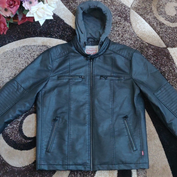 🔥🔥Levi's Faux Leather Biker Jacket🔥🔥 - Picture 2 of 8